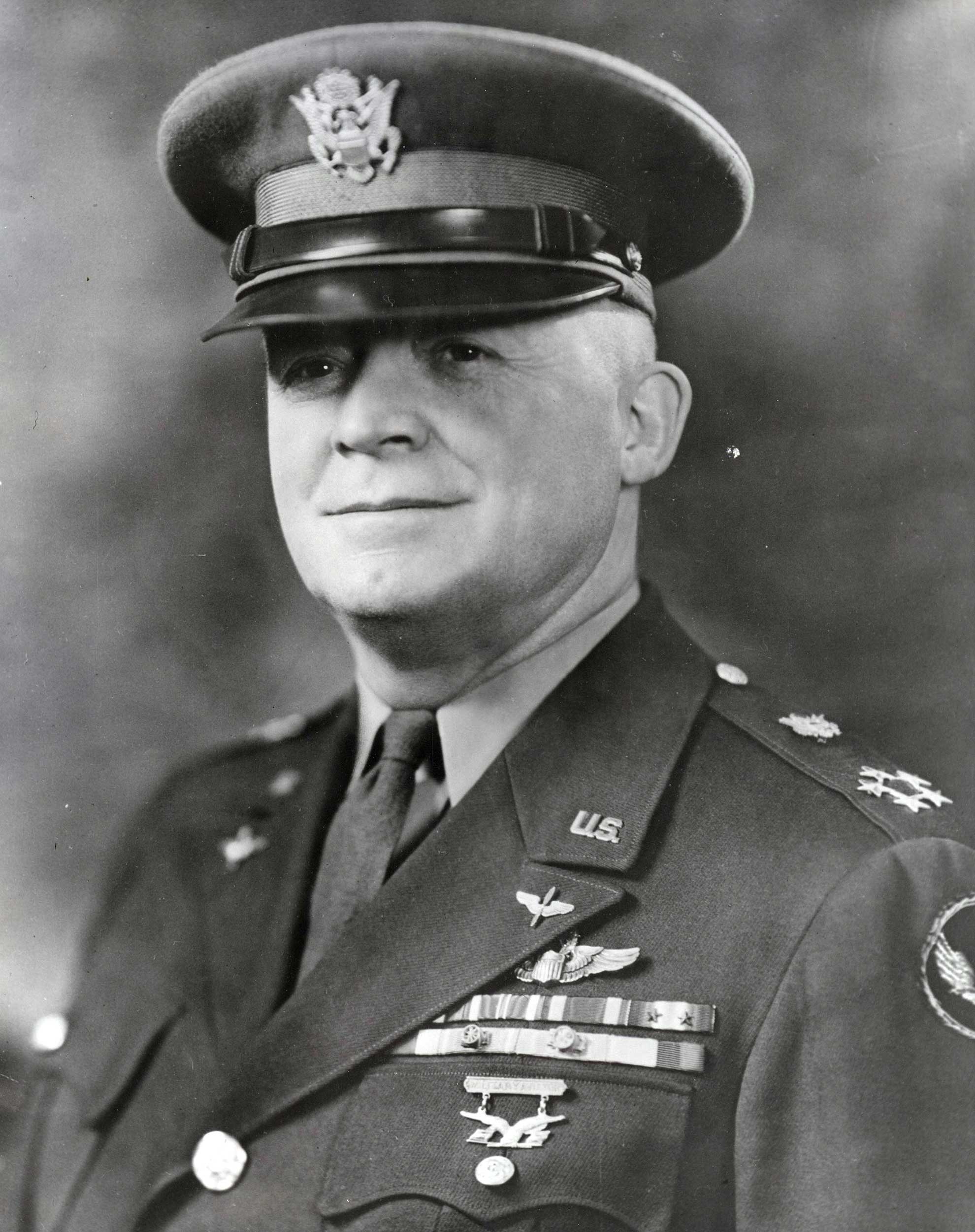 Général Henry Harvey Hap Arnold, CDT l'US Army Air Forces -- Photo USAAF. -