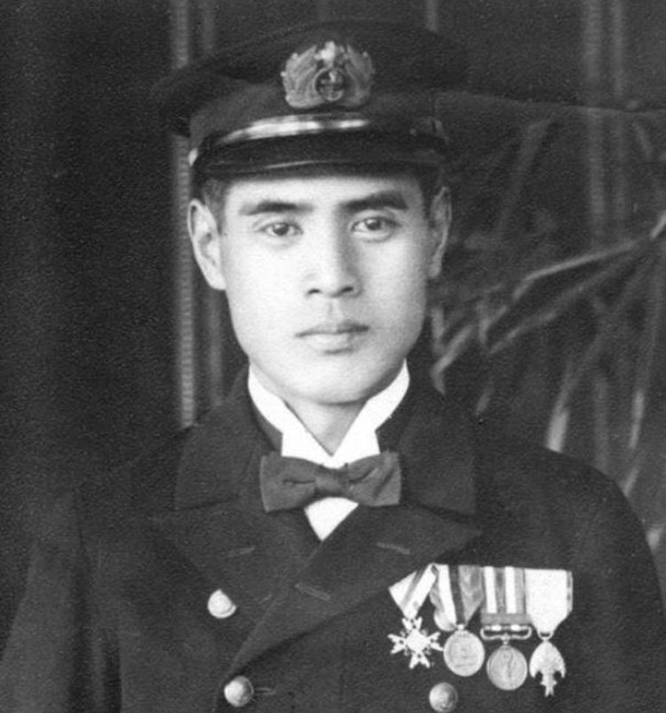 Le CdV Minoru Genda-- Photo US Navy Archives. -