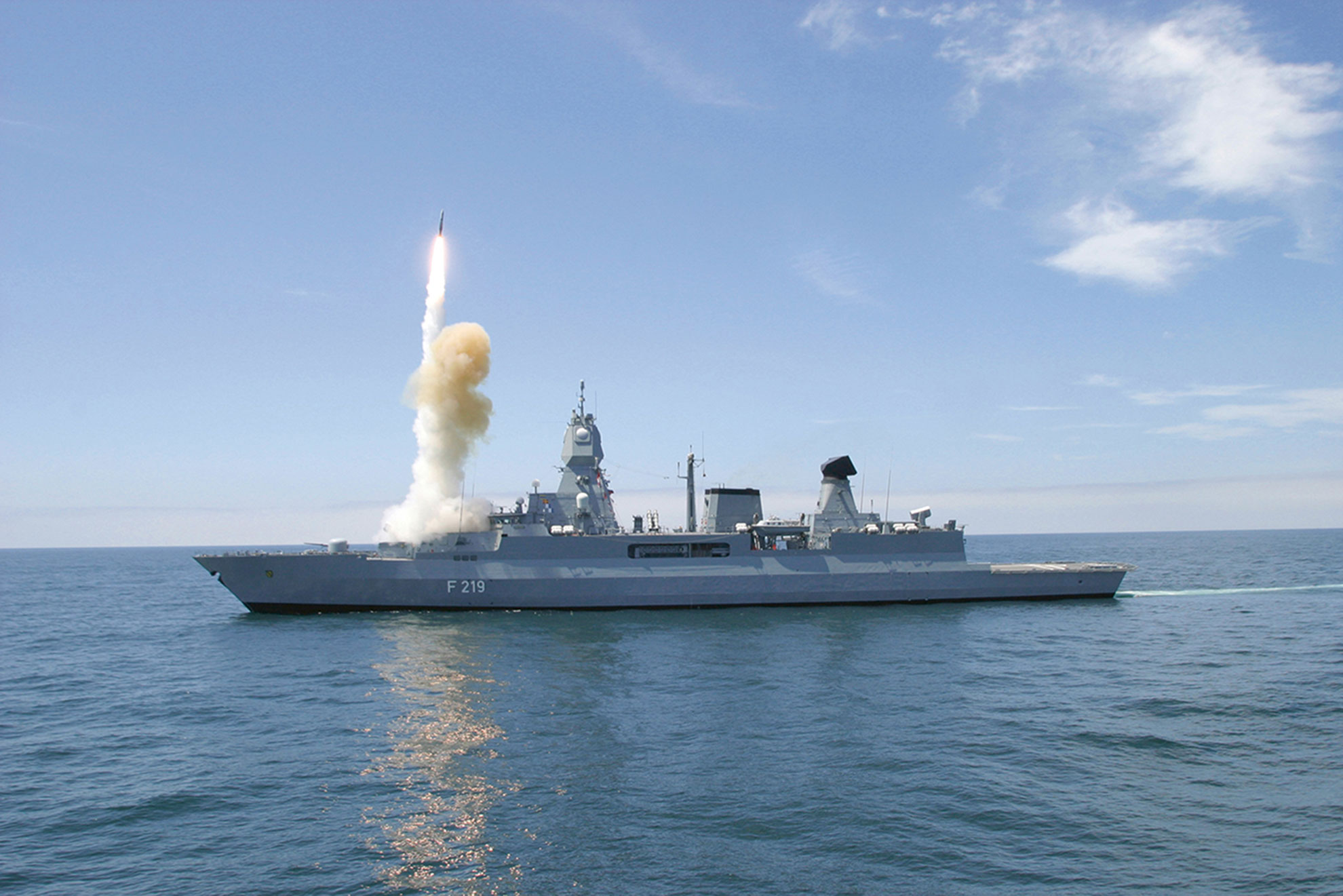 Firing of an SM-2 missile by Sachsen frigate (2004) -- Photo © Deutsche Marine. -
