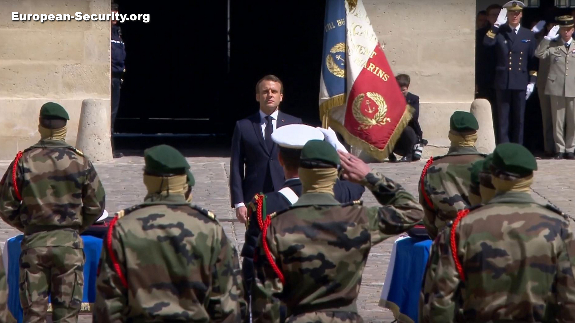 Le président va décorer les deux commandos morts pour la France -- Photo European-Security. -