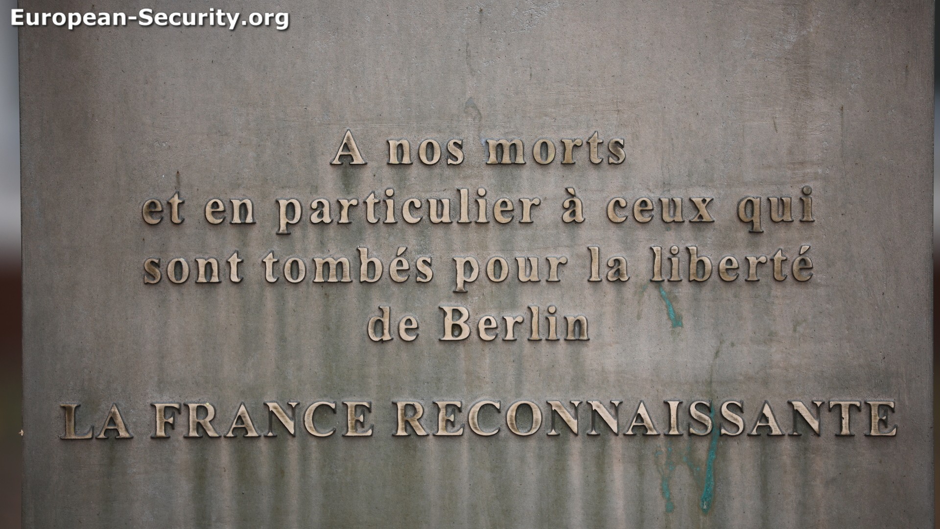 Aux Français tombés pour la liberté de Berlin -- Photo © Joël-François Dumont. -
