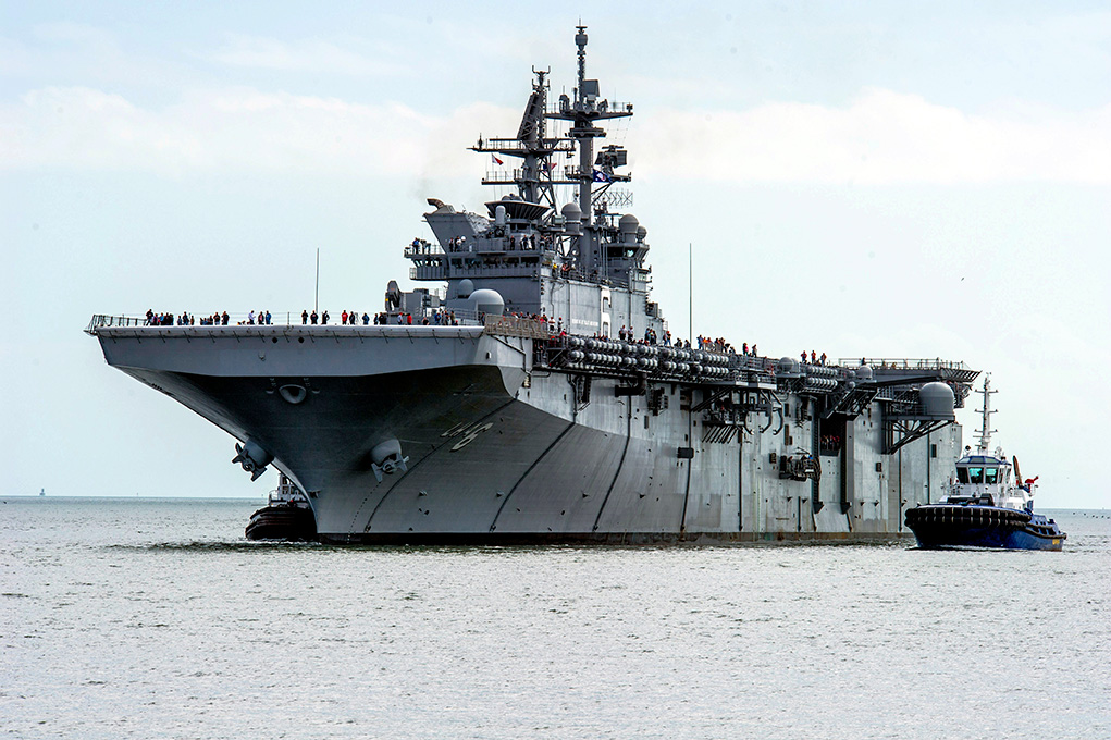 uss america lha 6 off pascagoula in 2013 2a
