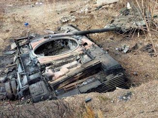 destruction of russian tanks by ukrainian troops in mariupol 1b
