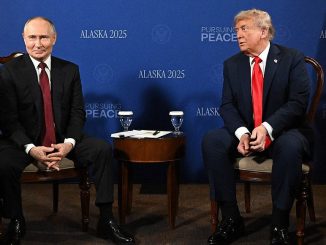 Poutine radieux, Trump le regard vide — Photo kremlin.ru