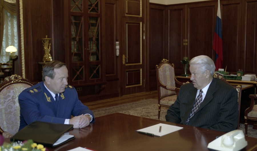 Boris Eltsine et Iouri Skouratov le 27 novembre 1997 — Photo Yelstin.ru