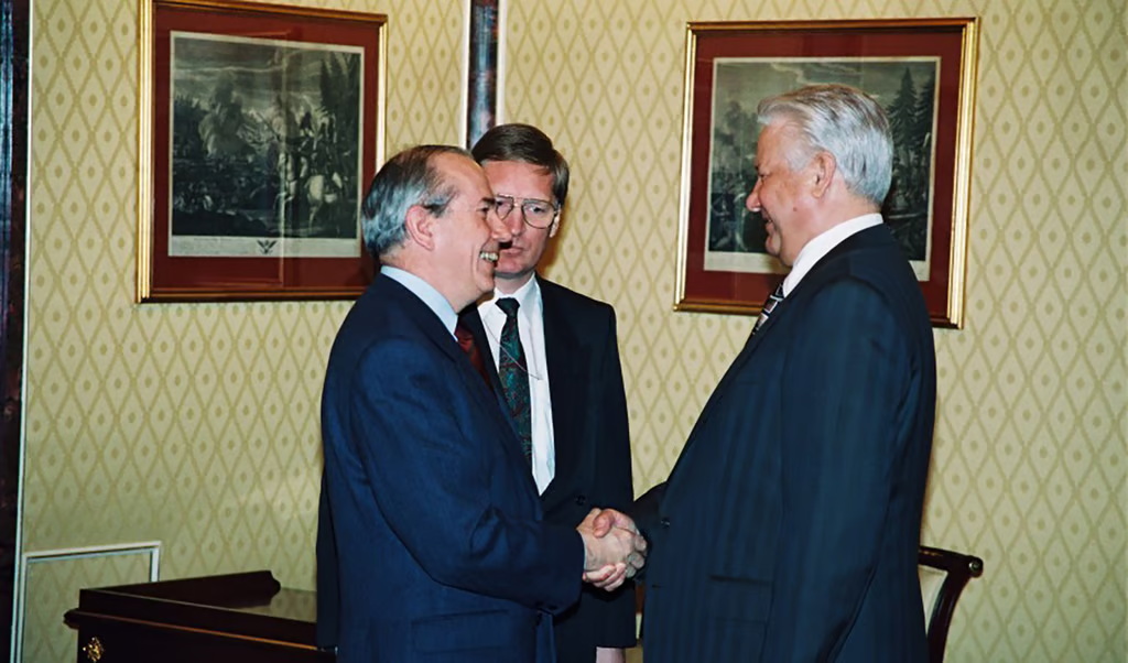 Boris Eltsine & Michel Camdessus_Yelstine.ru