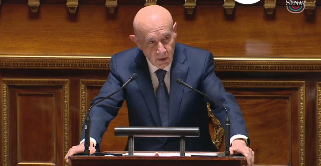 - Claude Malhuret 03 -