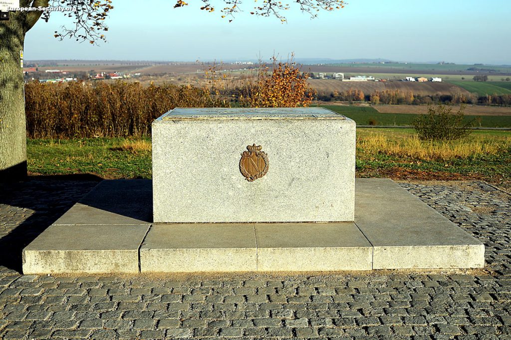Monument du Žuráň, colline d'où Napoléon dirigea la bataille d'Austerlitz — Photo © Joël-François Dumont