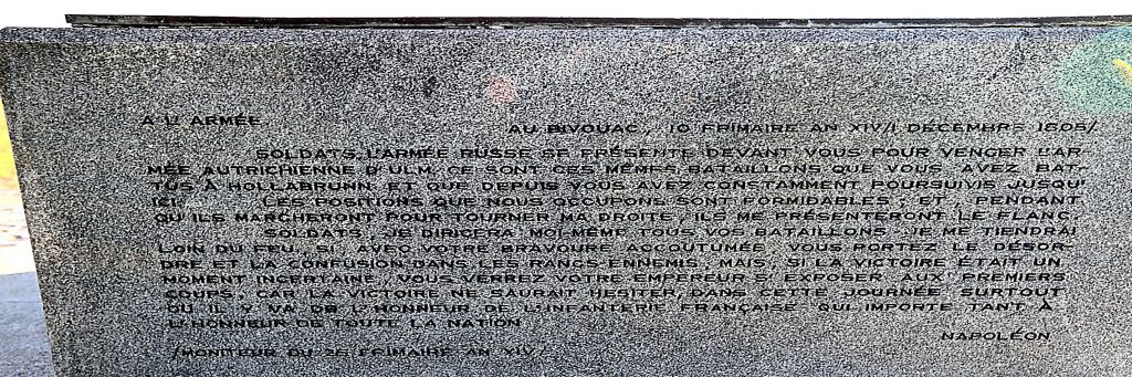 Ordre du jour à l’armée avant la bataille d’Austerlitz : « Soldats, l’armée russe se présente devant vous pour venger l’armée autrichienne d’Ulm… » (Napoléon, au bivouac, 10 frimaire an XIV / 1er décembre 1805) — Photo © Joël-François Dumont