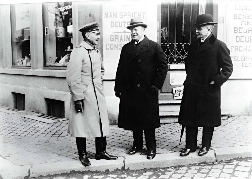 - Bundesarchiv Bild 183 R10390 Spaa deutsche Waffenstillstandskommission 1 -