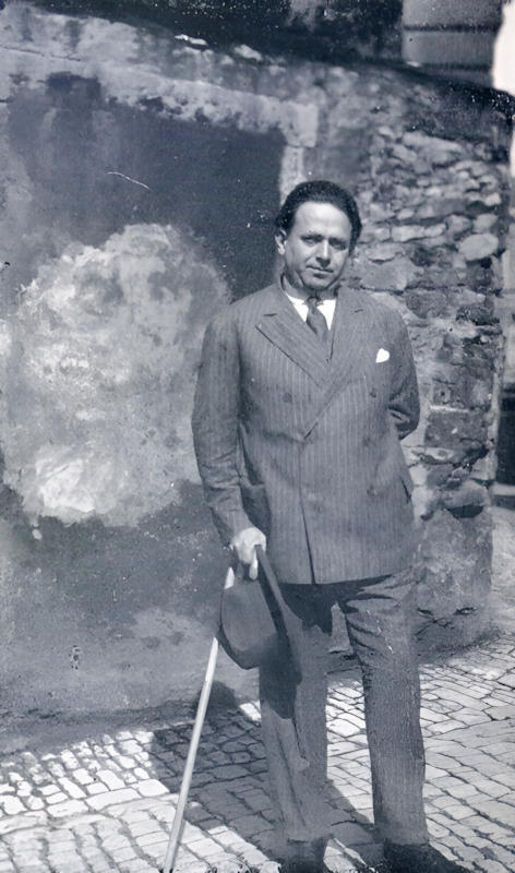 - Tucholsky a Paris 1928 Kurt Tucholsky — Photo © Sonja Thomassen