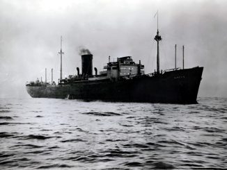 Le Goldenfels, transformé en croiseur auxiliaire, rebaptisé Atlantis, bâtiment de guerre camouflé en navire de commerce, va s’illustrer le 11 novembre 1940 dans l’Océan Indien en capturant le cargo mixte britannique SS Automedon. Dans le coffre-fort du navire, les Allemands mettent la main sur le plan de défense britannique de Singapour, les codes de leur marine marchande et l’organigramme des forces armées britanniques en Extrême-Orient, documents secrets qui seront remis par les Nazis aux Japonais. En remerciement, l’empereur du Japon remettra à son commandant, Bernhard Rogge, un katana, un sabre de Samouraï (les seuls autres Allemands ayant eu cet honneur avant lui ont été Hermann Göring et Erwin Rommel).